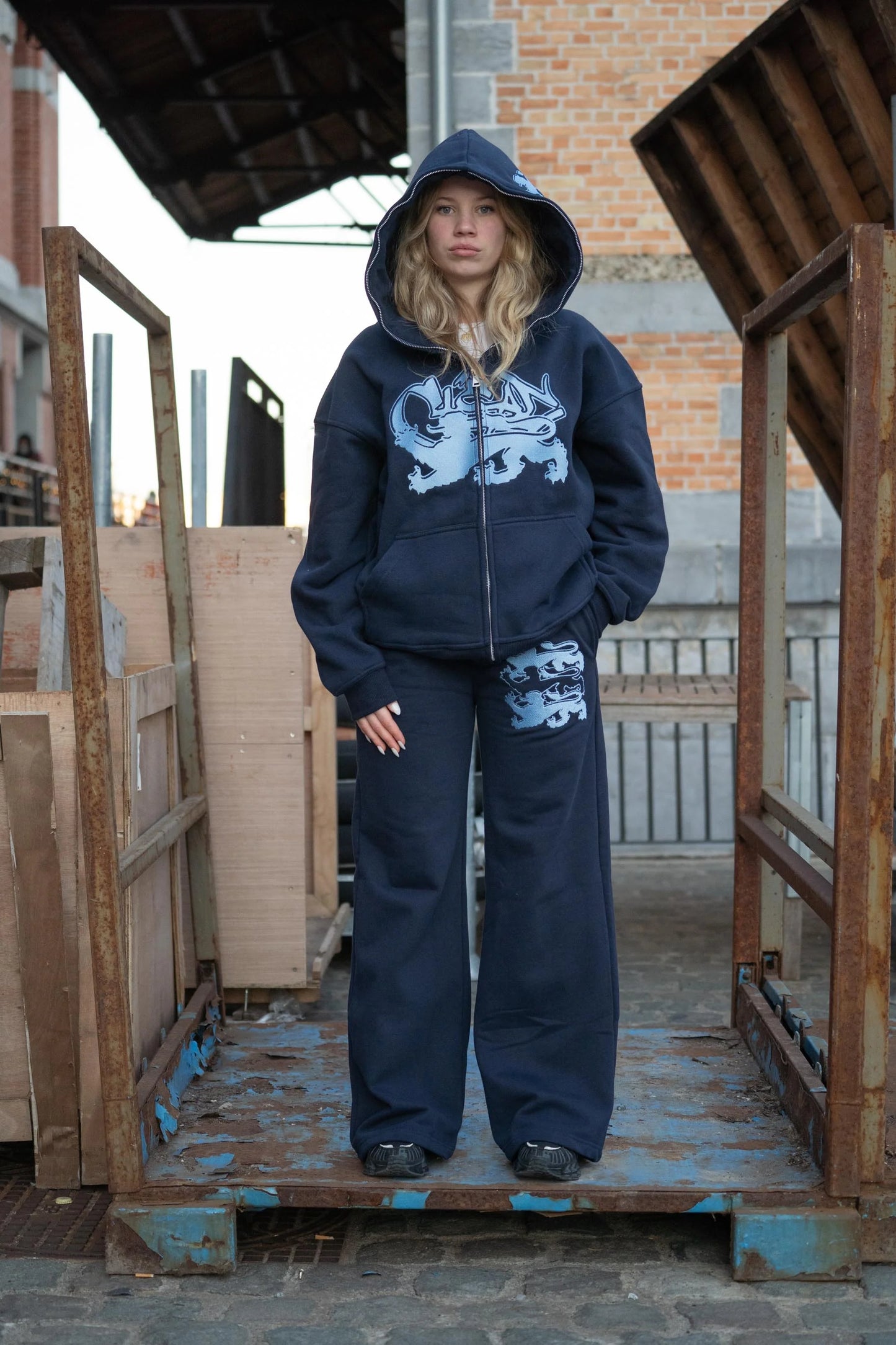 KEEP IT CLEAN - FEARED LION FULL ZIP HOOD - NAVY/BABY BLUE