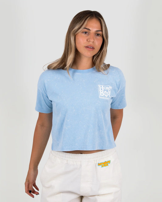 HOMEBOY - GIRLS CROP TEE NEW SCHOOL - LIGHT BLUE