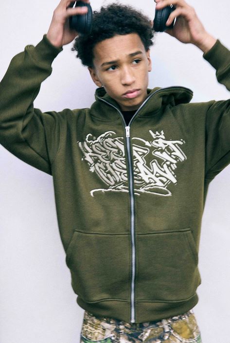 KEEP IT CLEAN - SIXT CIRLCE ZIP HOOD - MOSS GREEN