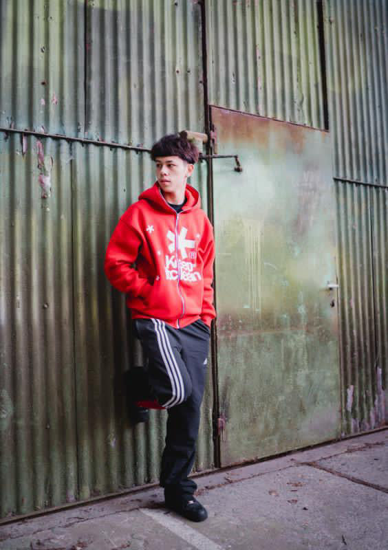 KEEP IT CLEAN - FULL ZIPPER HOOD - RED/WHITE