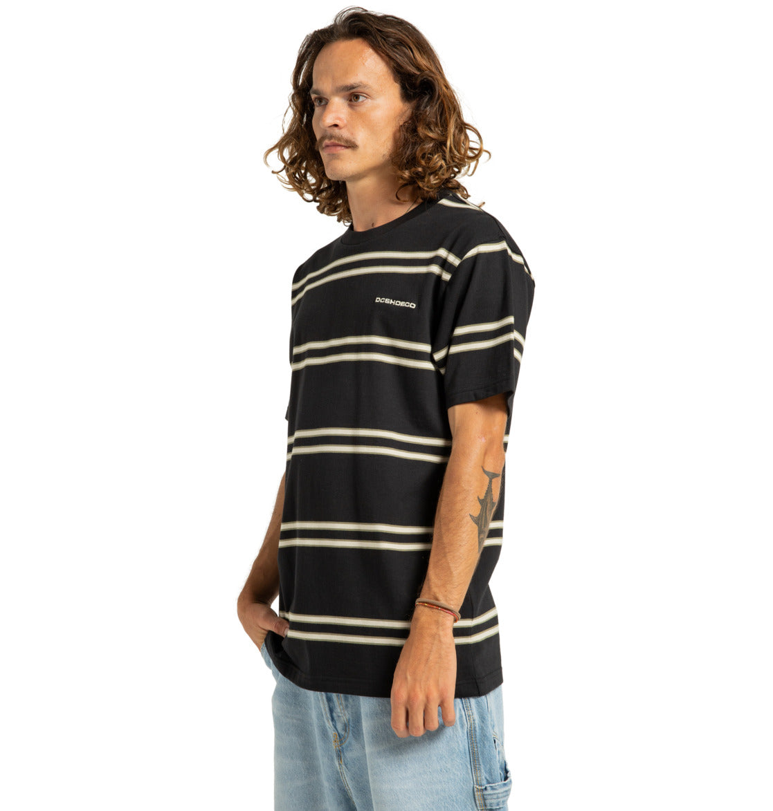 DC - PORTSIDE STRIPED TEE - BLACK