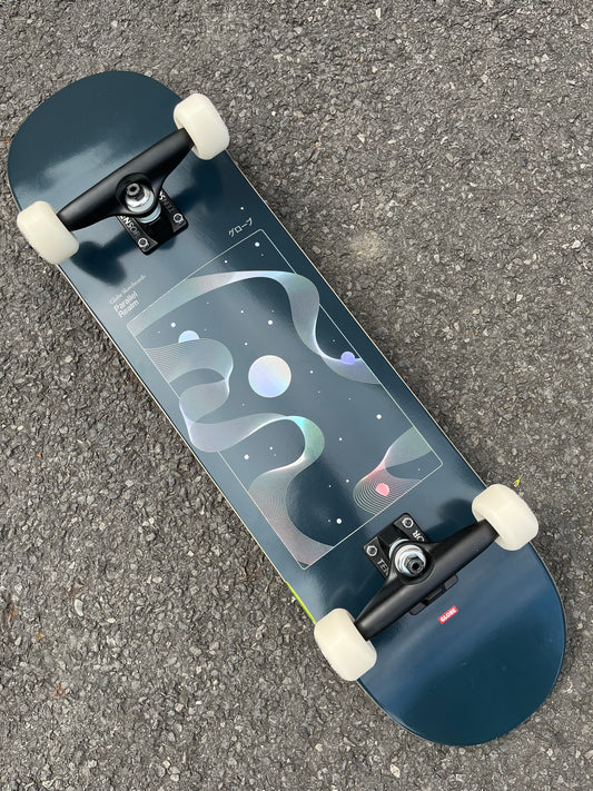 GLOBE - G2 PARALLEL COMPLETE - 8.25