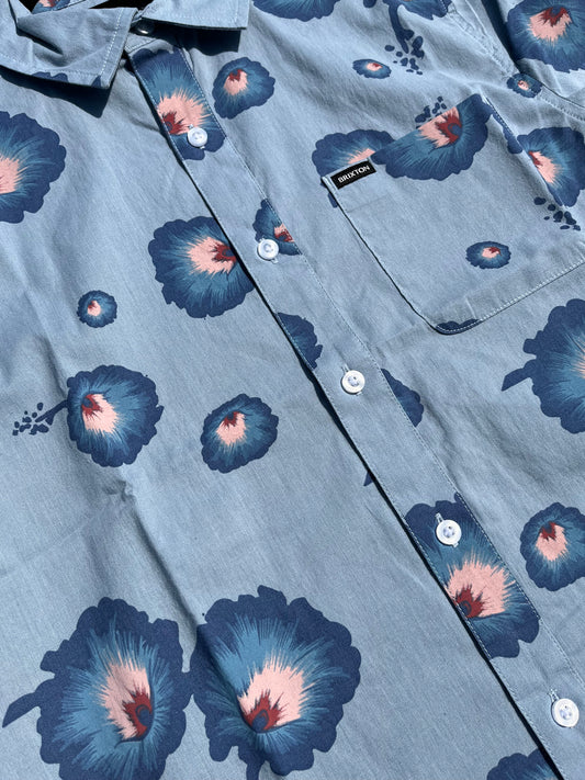 BRIXTON - CHARTER PRINT S/S WVN - DUSTY BLUE/PACIFIC BLUE/CORAL