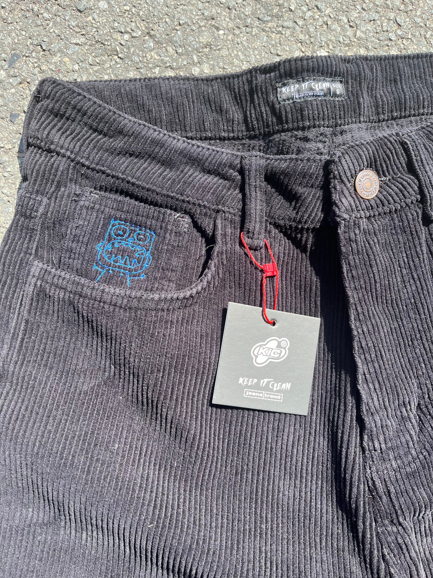 KEEP IT CLEAN - LOOSE PANT CORDUROY - BLACK