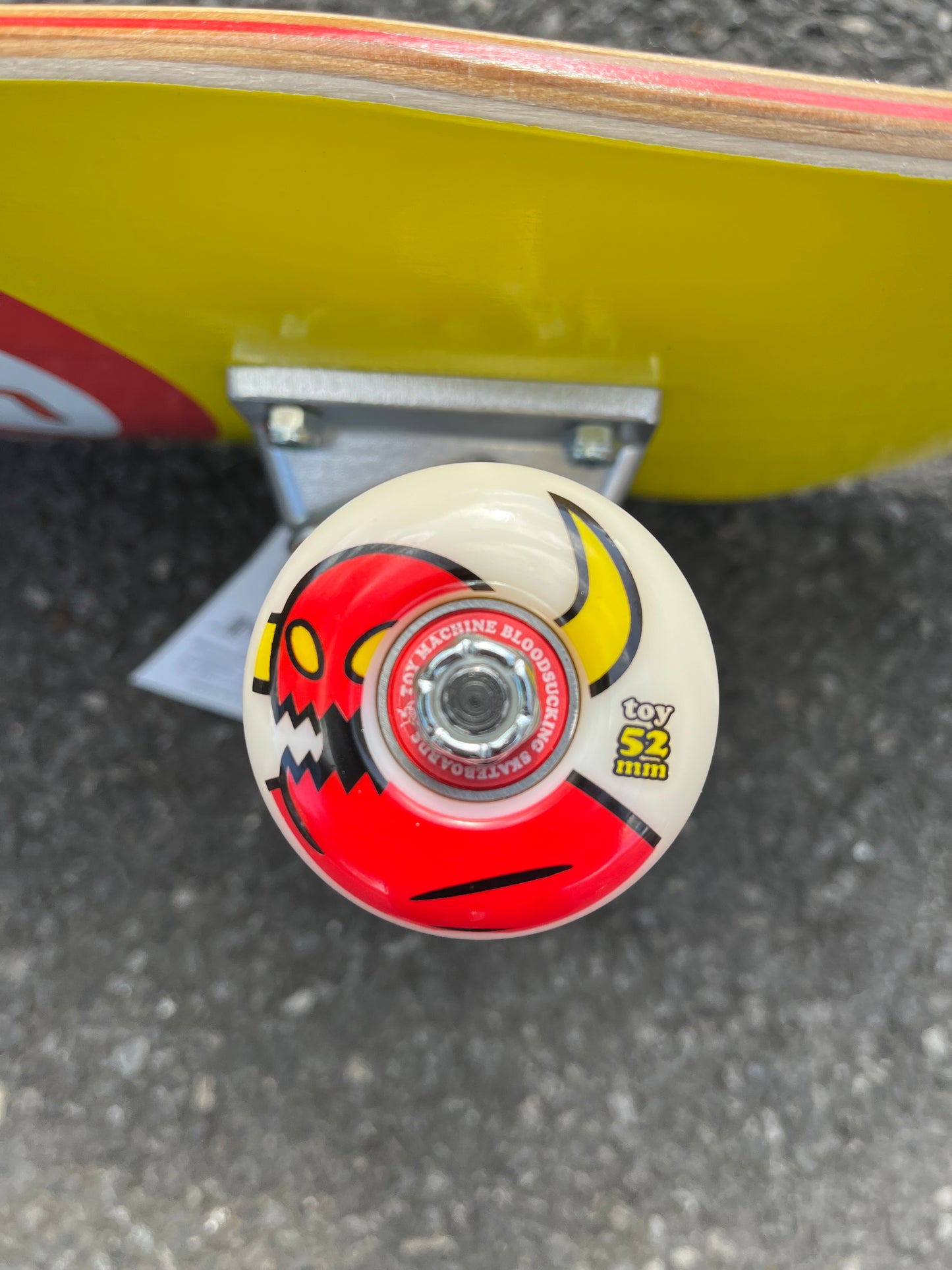 TOY MACHINE - NO SCOOTER COMPLETE - 8.0