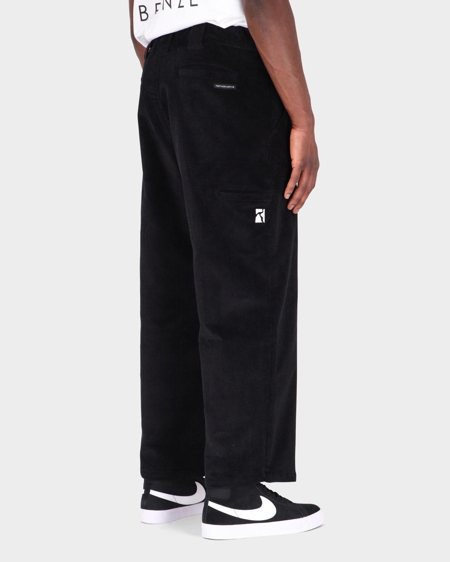 POETIC COLLECTIVE - PAINTER PANTS CORDUROY - BLACK