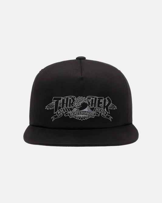 THRASHER X ANTI HERO - MAG BANNER SNAPBACK - BLACK