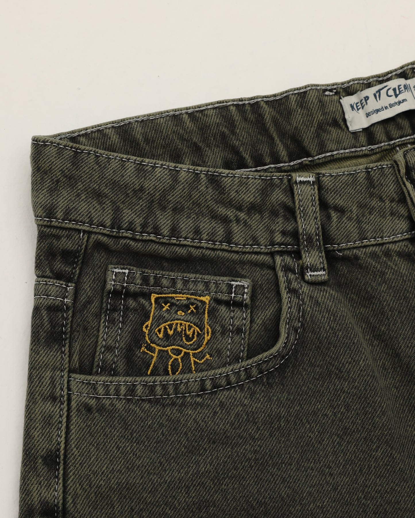 KEEP IT CLEAN - LOOSE SHORT - GREEN/BLACK