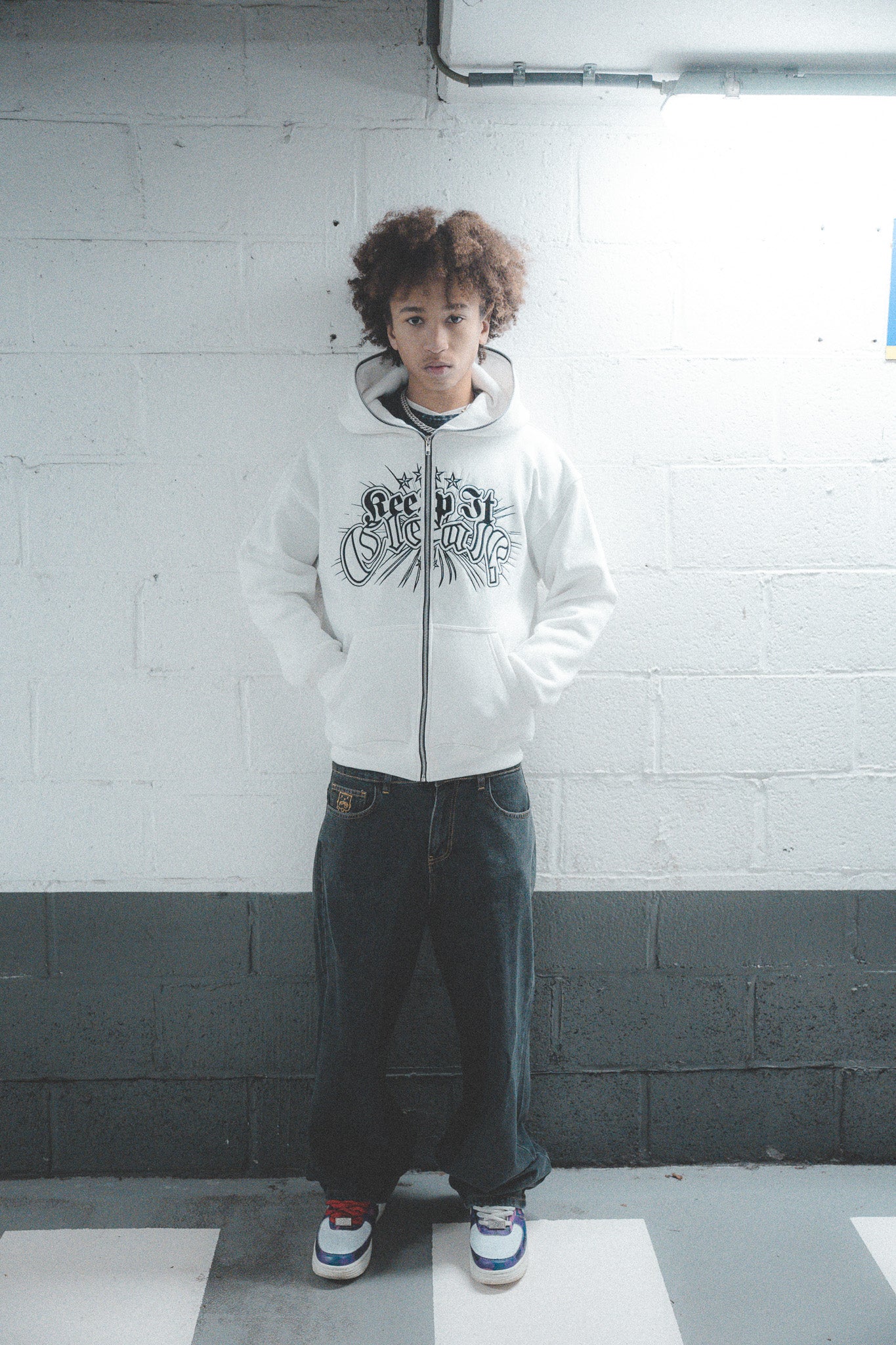 KEEP IT CLEAN - DIVINE HOOD - WHITE/BLACK