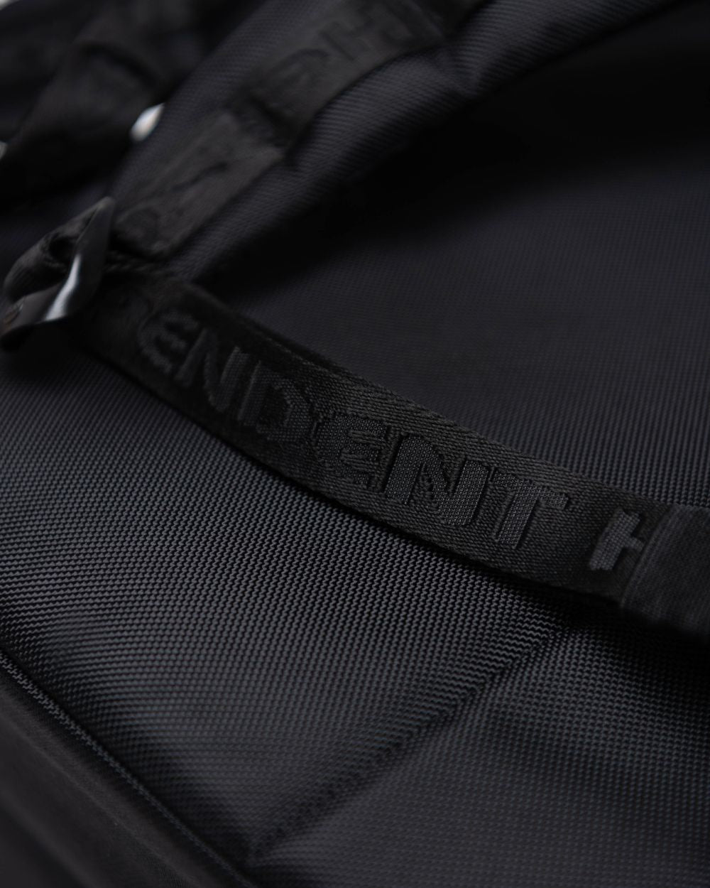 HERSCHEL - FLEET X INDEPENDENT - BLACK