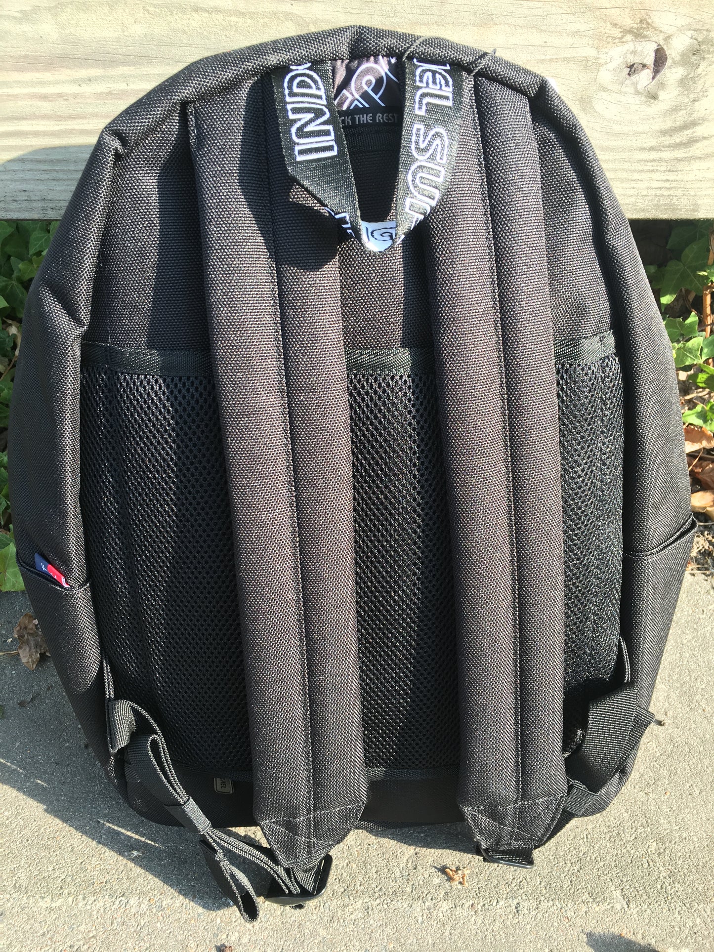 HERSCHEL - CLASSIC X-LARGE INDEPENDENT BACKPACK - BLACK
