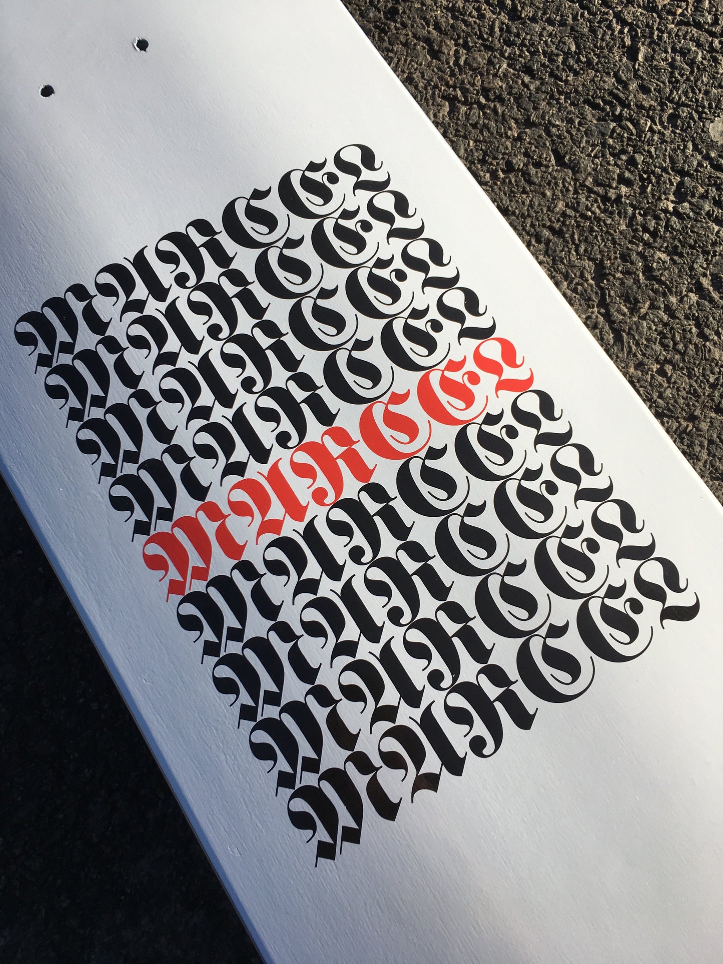 MARCEL - SCRIPTURE SHOP DECK - WHITE