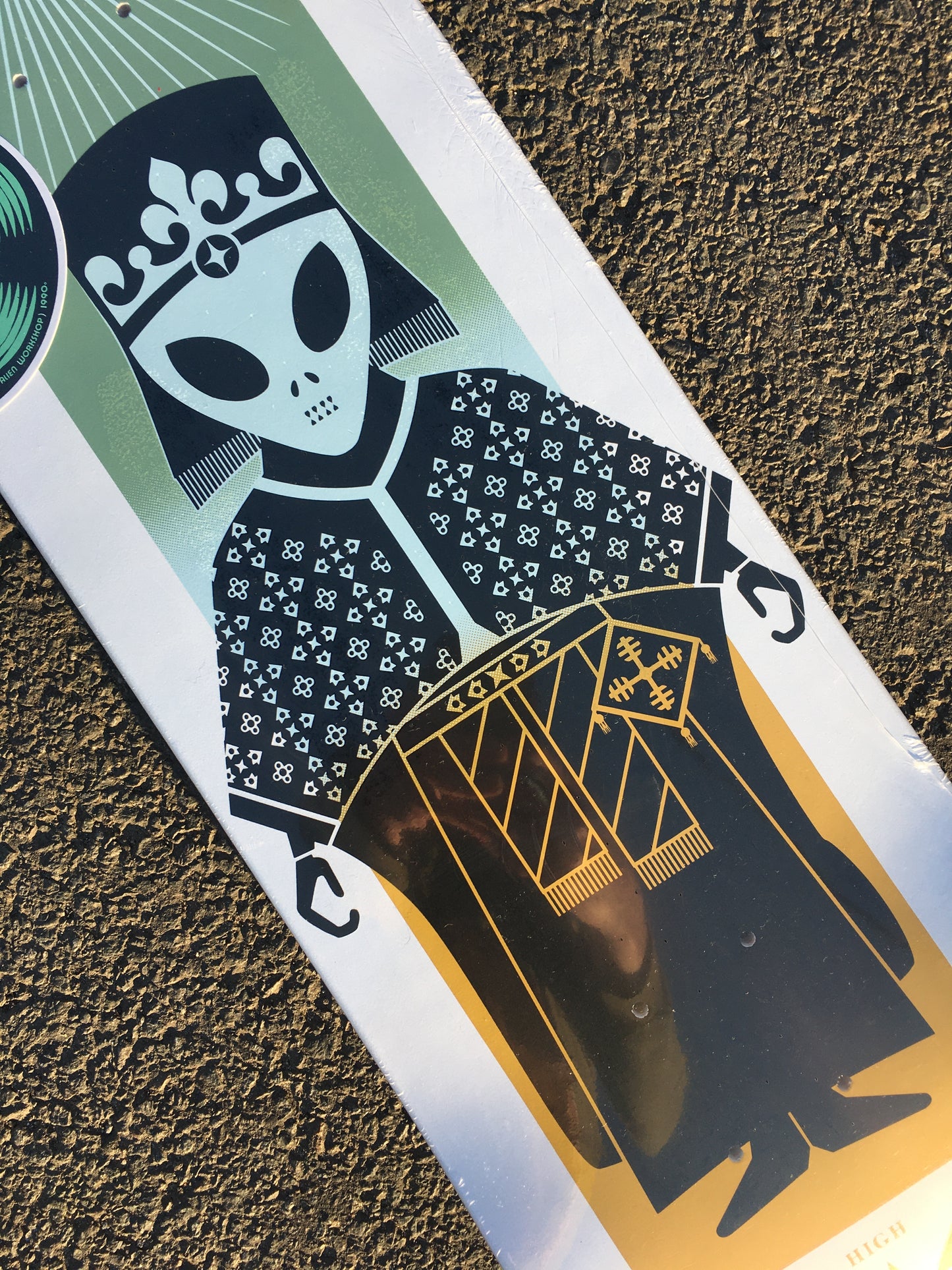 ALIEN WORKSHOP - HIGH PRIEST SAMMY - WHITE - 8.25