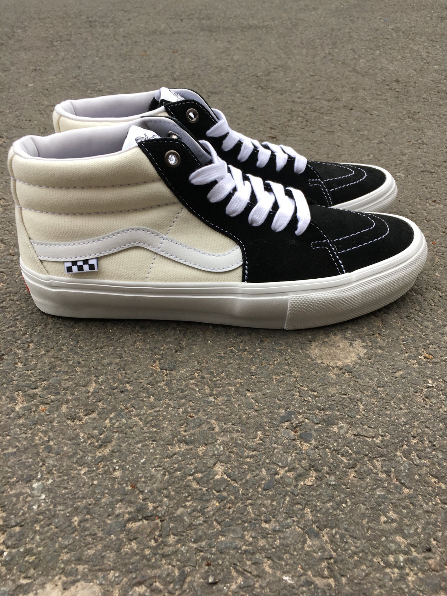 VANS - MN SKATE GROSSO MID - MARSHMALLOW/BLACK