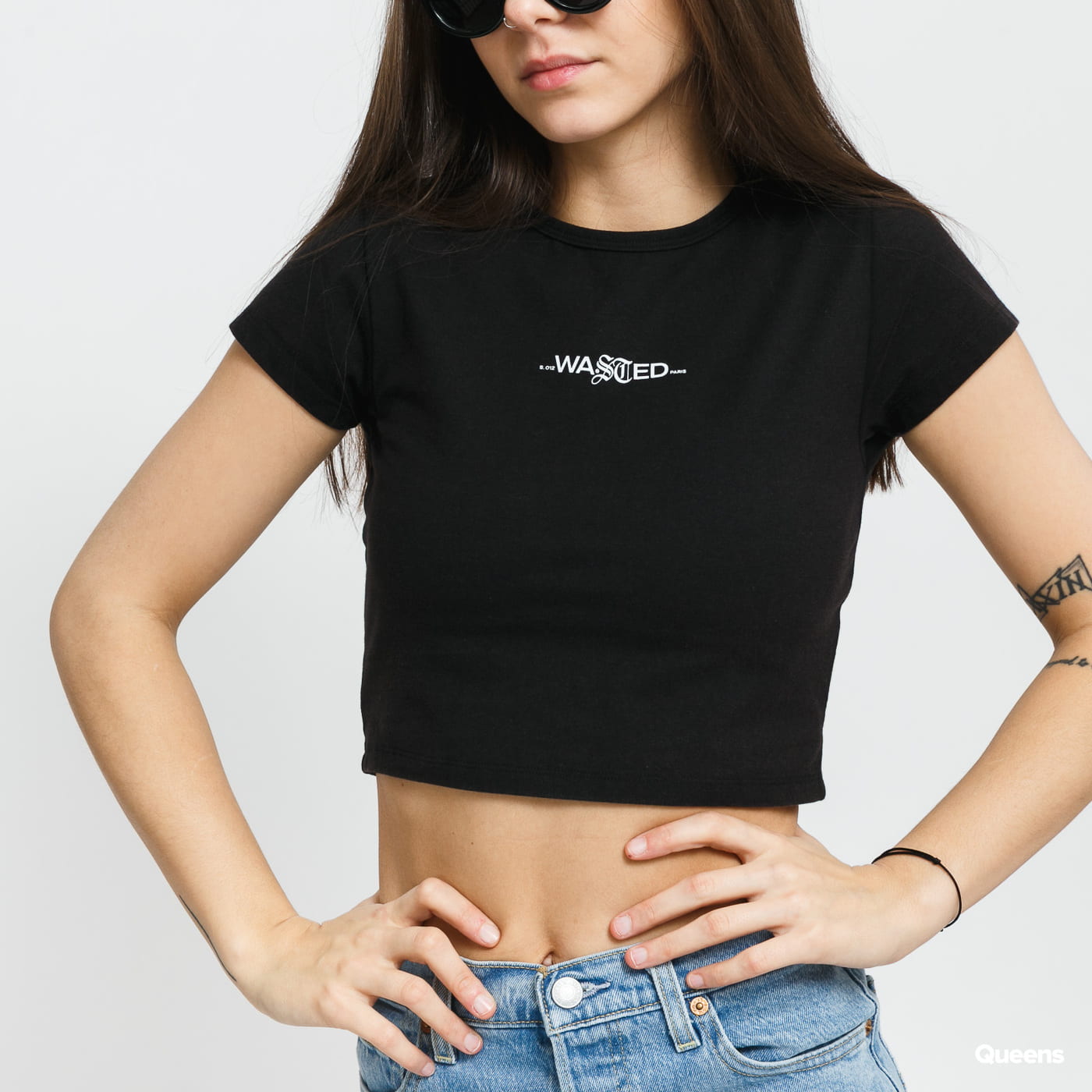 WASTEP PARIS - WM - BELLA SIGNATURE CROP TEE - BLACK