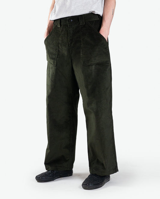 POETIC COLLECTIVE - PAINTER PANTS CORDUROY - OLIVE