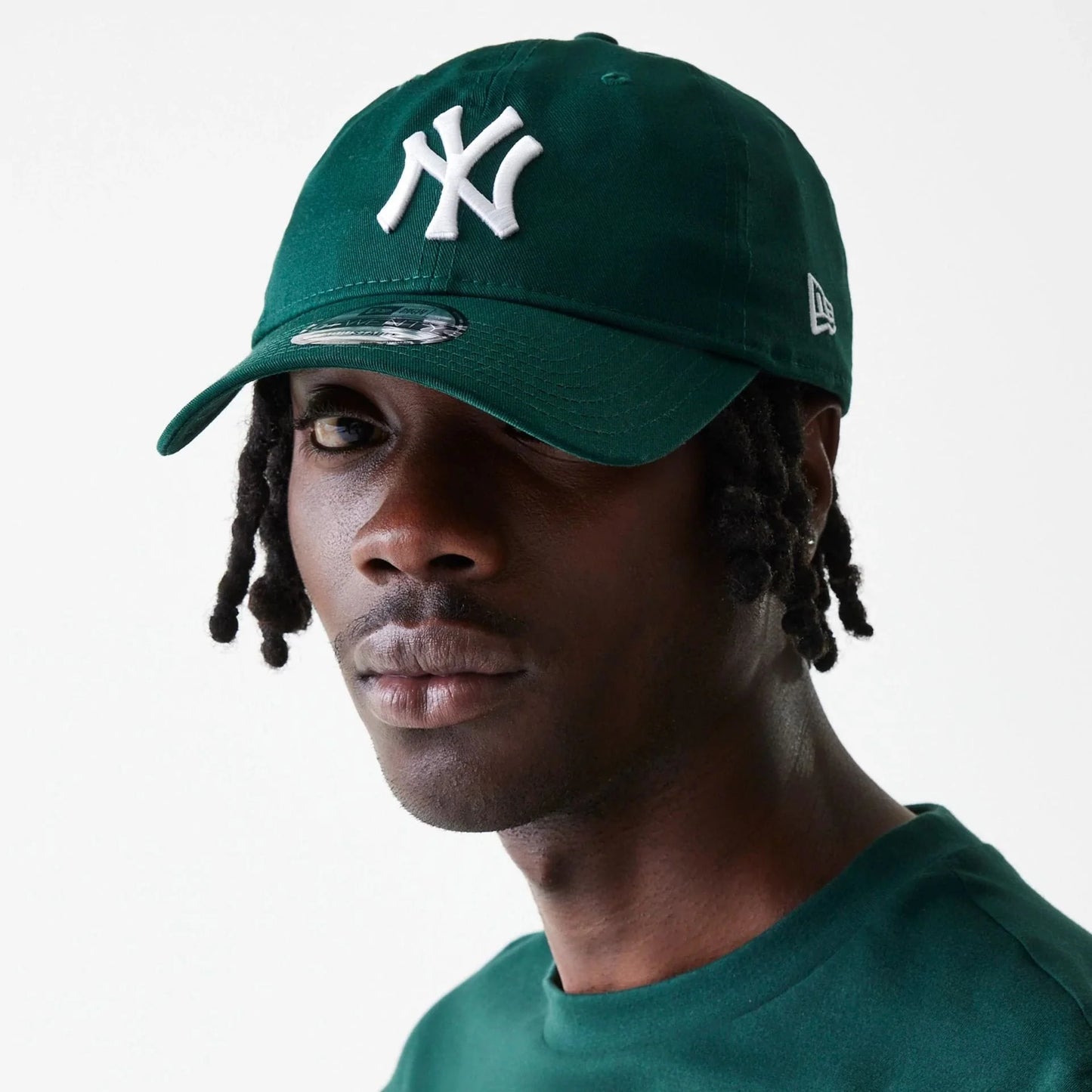 NEW ERA - 9TWENTY NEW YORK YANKEES LEAGUE ESSENTIAL CAP - OSFA - DARK GREEN/WHITE