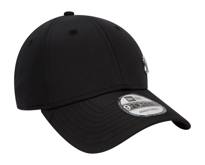 NEW ERA - 9FORTY NEW YORK YANKEES MLB FLAWLESS LOGO CAP - OSFA- BLACK