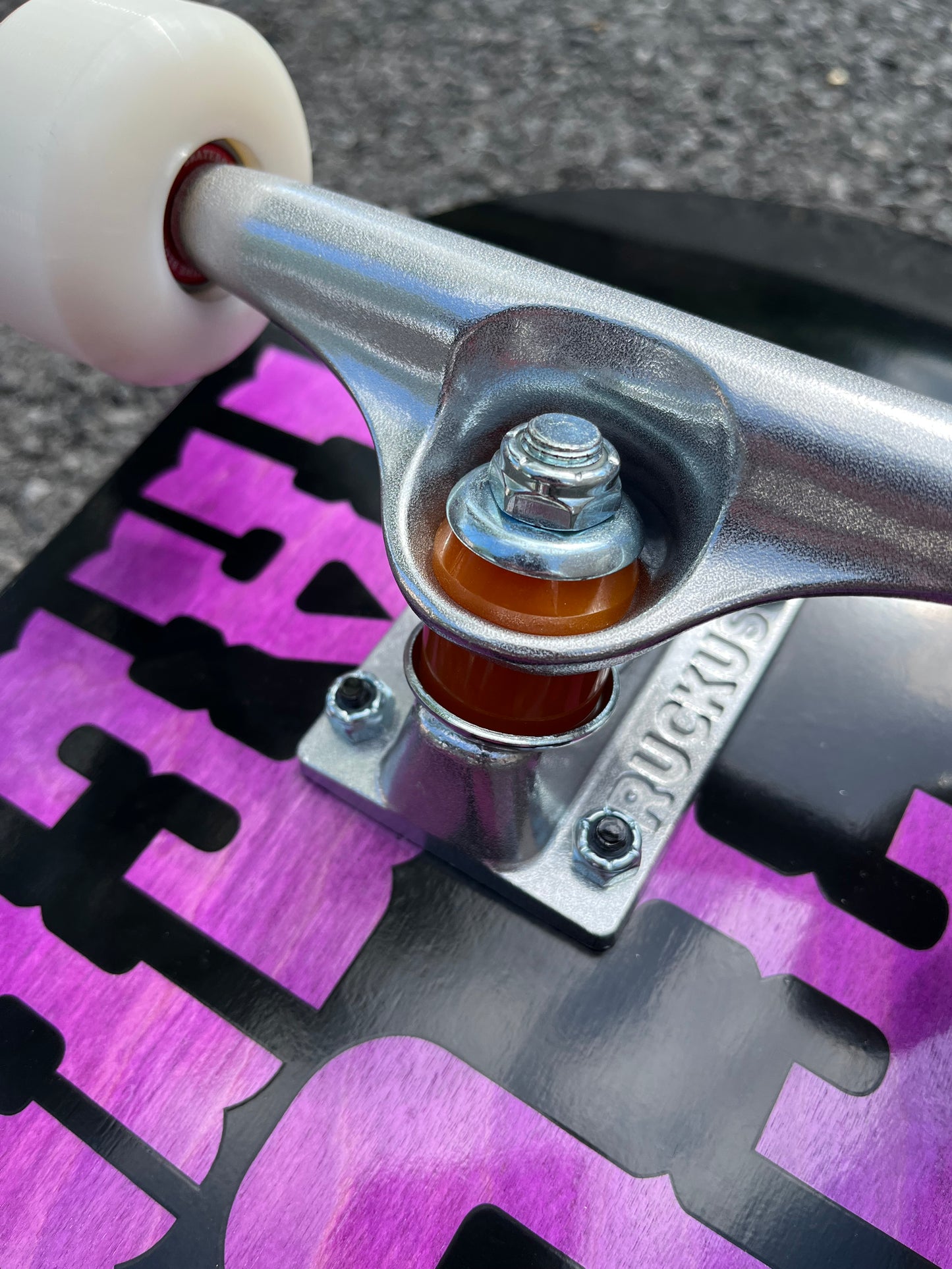 TOY MACHINE - PILLS BLACK COMPLETE - 8.25