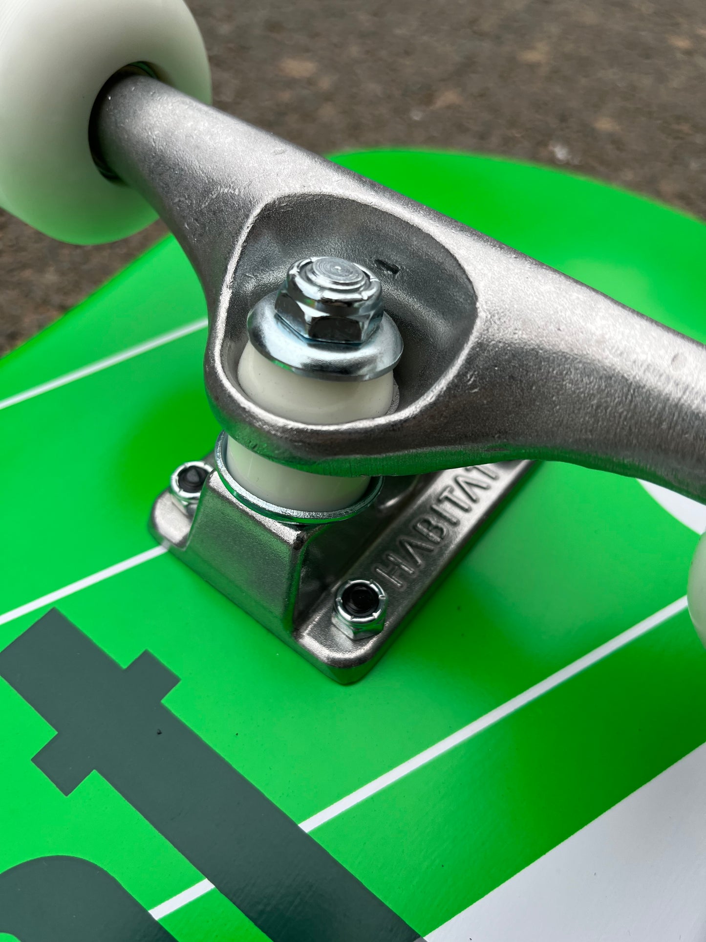 HABITAT - APEX FLIGHT COMPLETE - GREEN - 7.75