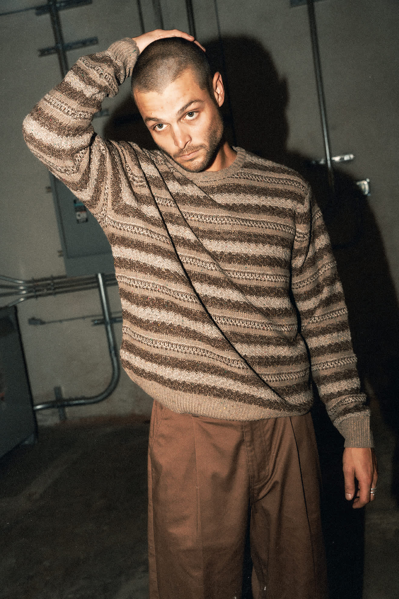 BRIXTON - MIDNIGHT CREW SWEATER - MULTI NEUTRAL STRIPE