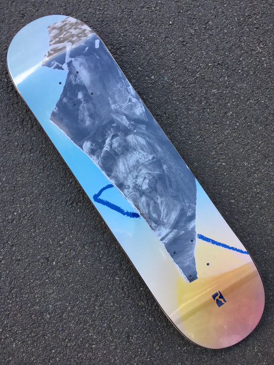 POETIC COLLECTIVE - GRADIENT CROWN DECK - 8.0