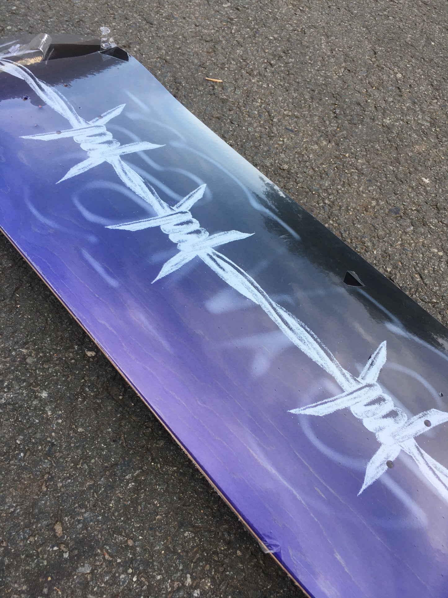 RAVE SKATEBOARDS - RAVE BARBED PURPLE - 8.5