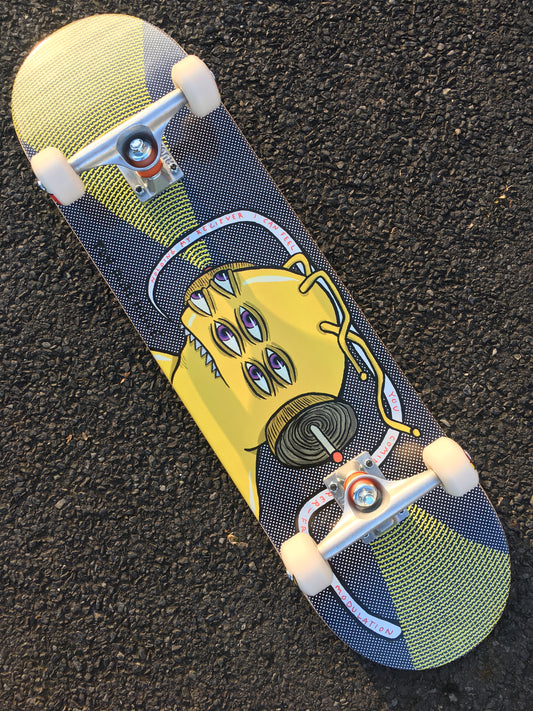 TOY MACHINE - FREQUENCY MOD COMPLETE - 8.25